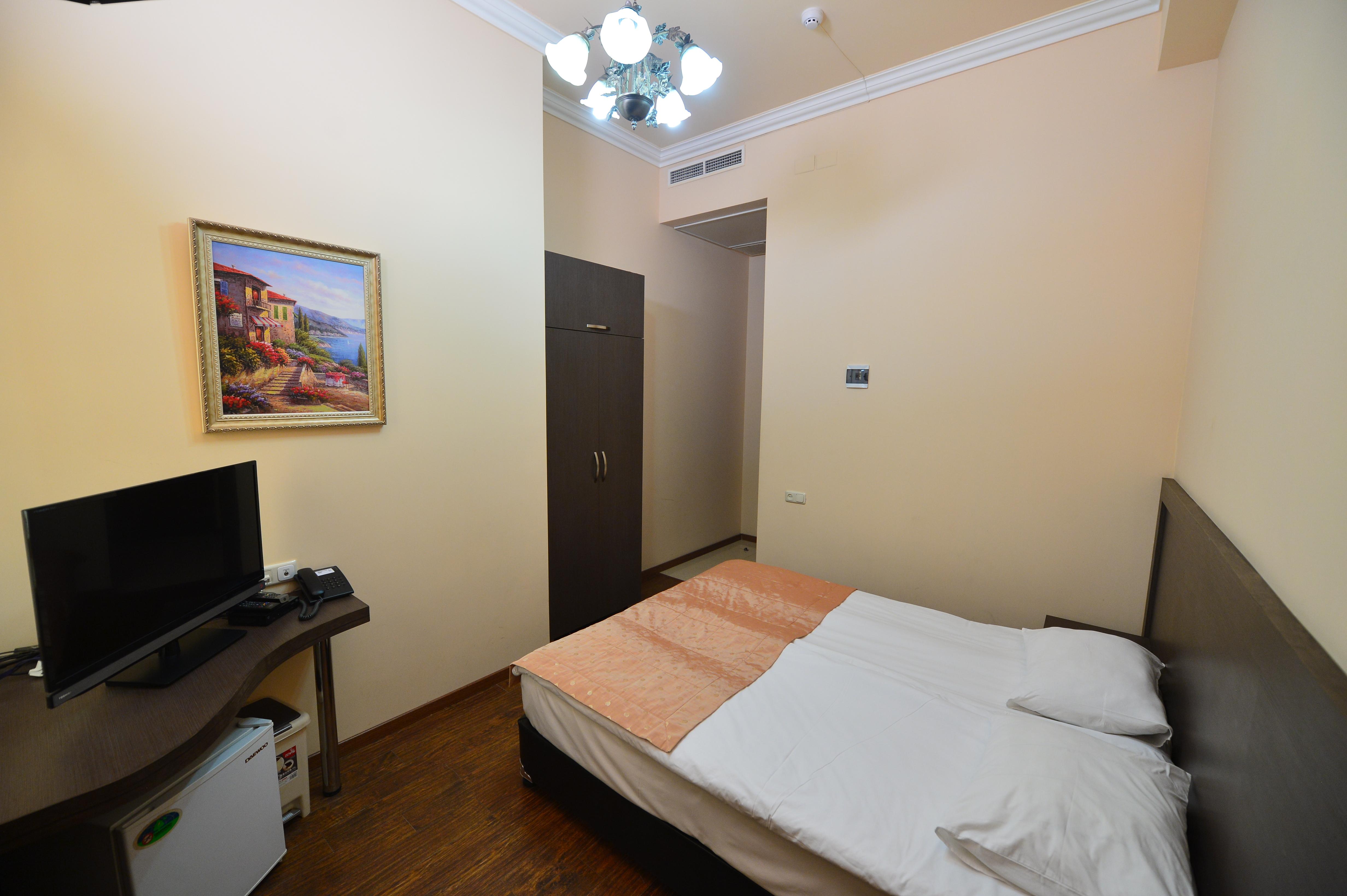 Yerevan Deluxe Hotel Екстер'єр фото